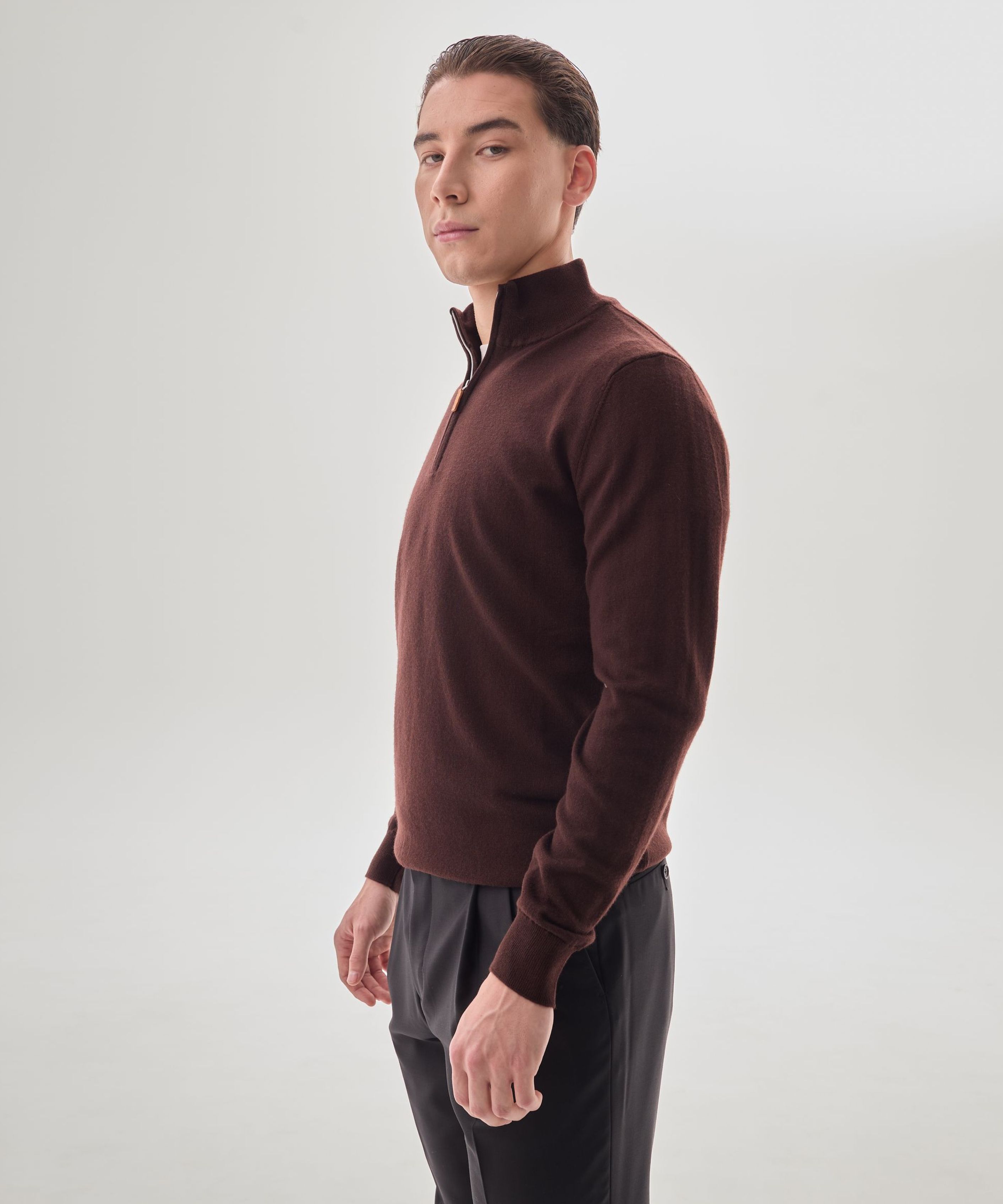 Кофта на замке