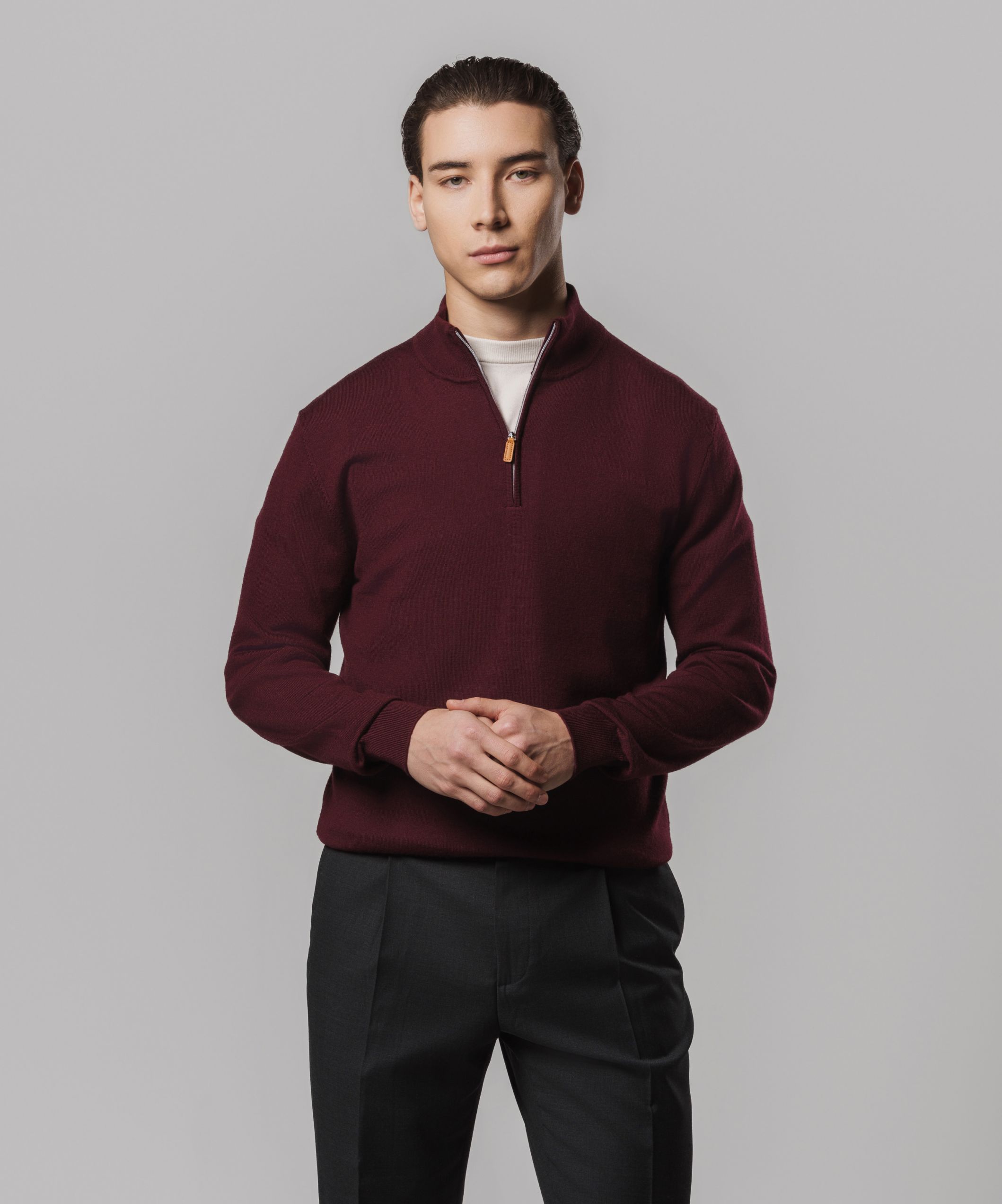 Кофта на замке