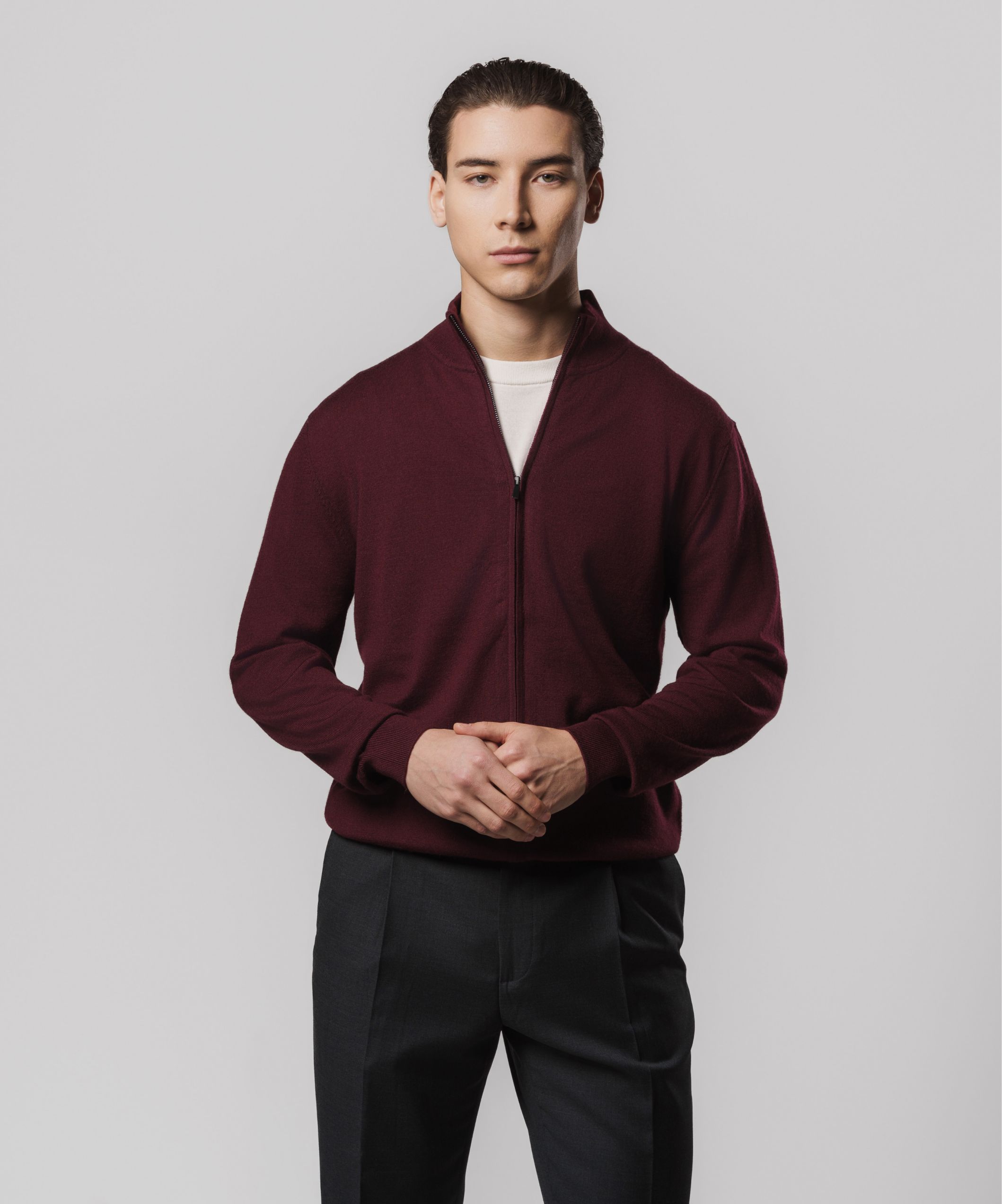 Кардиган на замке