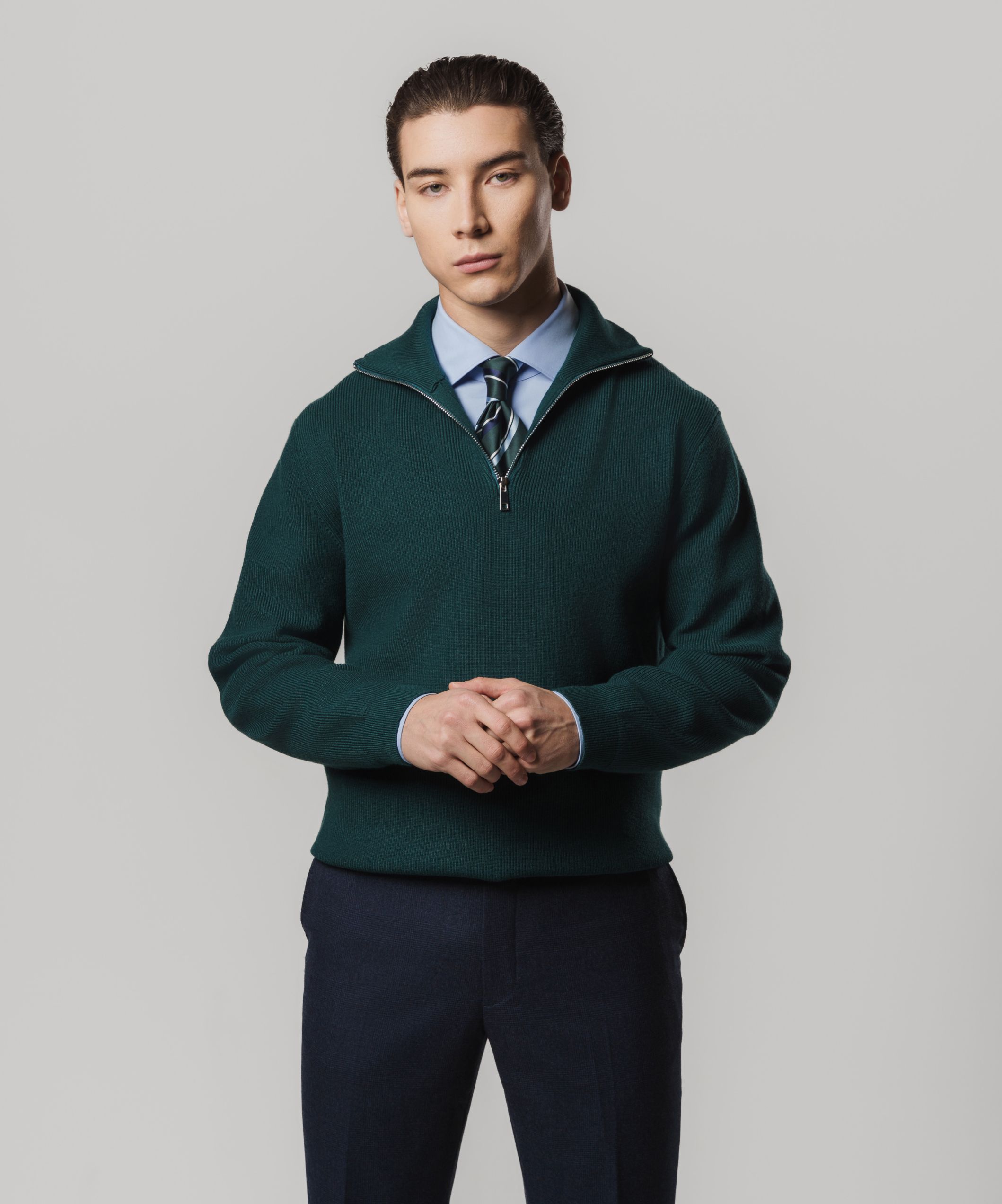 Зеленый Классический Свитер