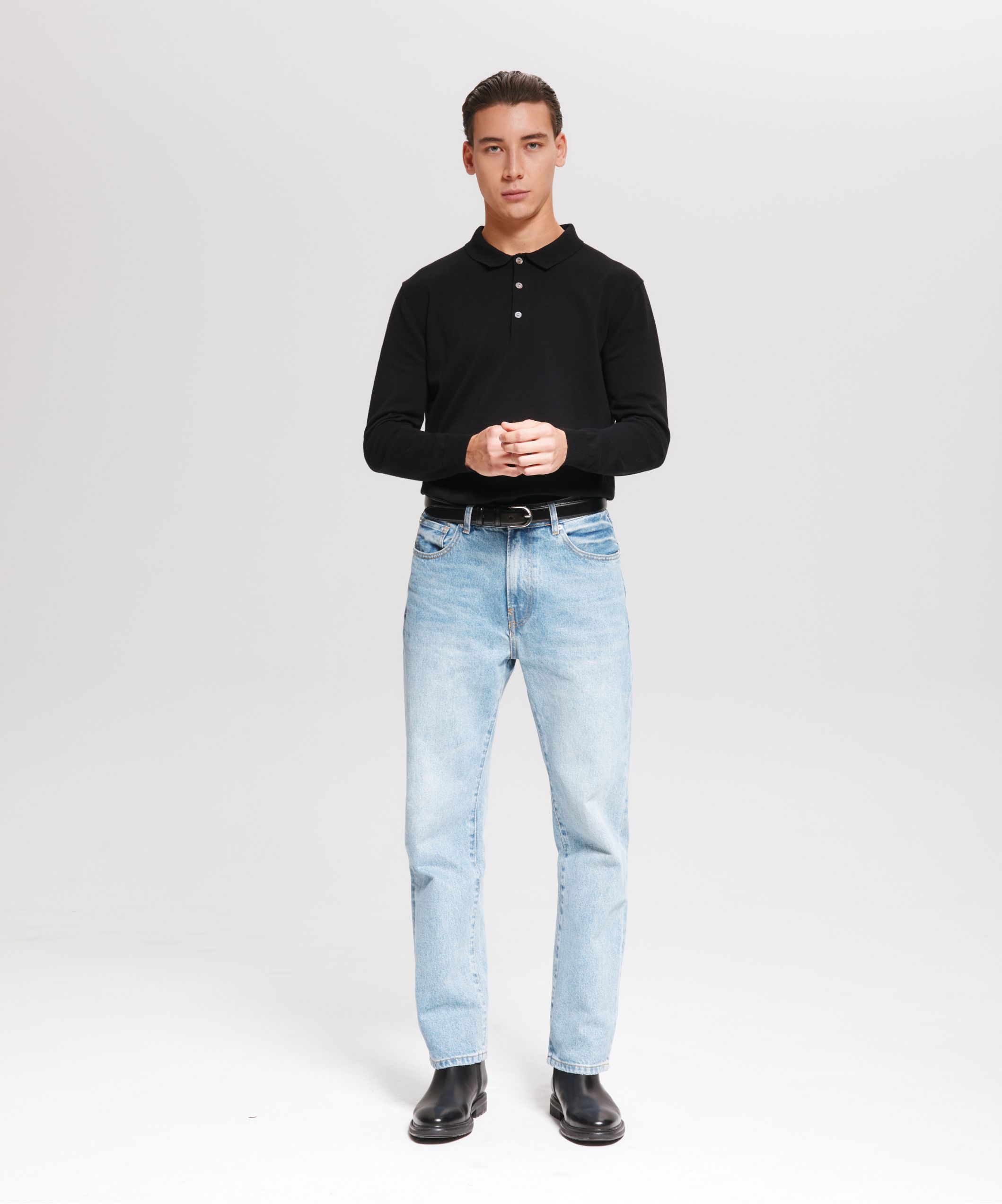 Черное поло с длинными рукавами