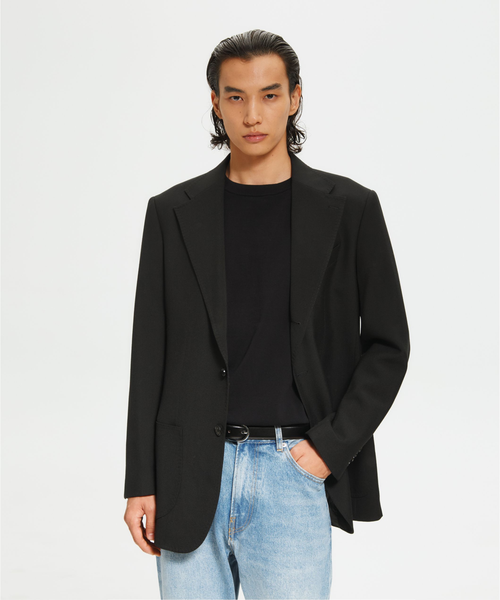 Пиджак с накладными карманами