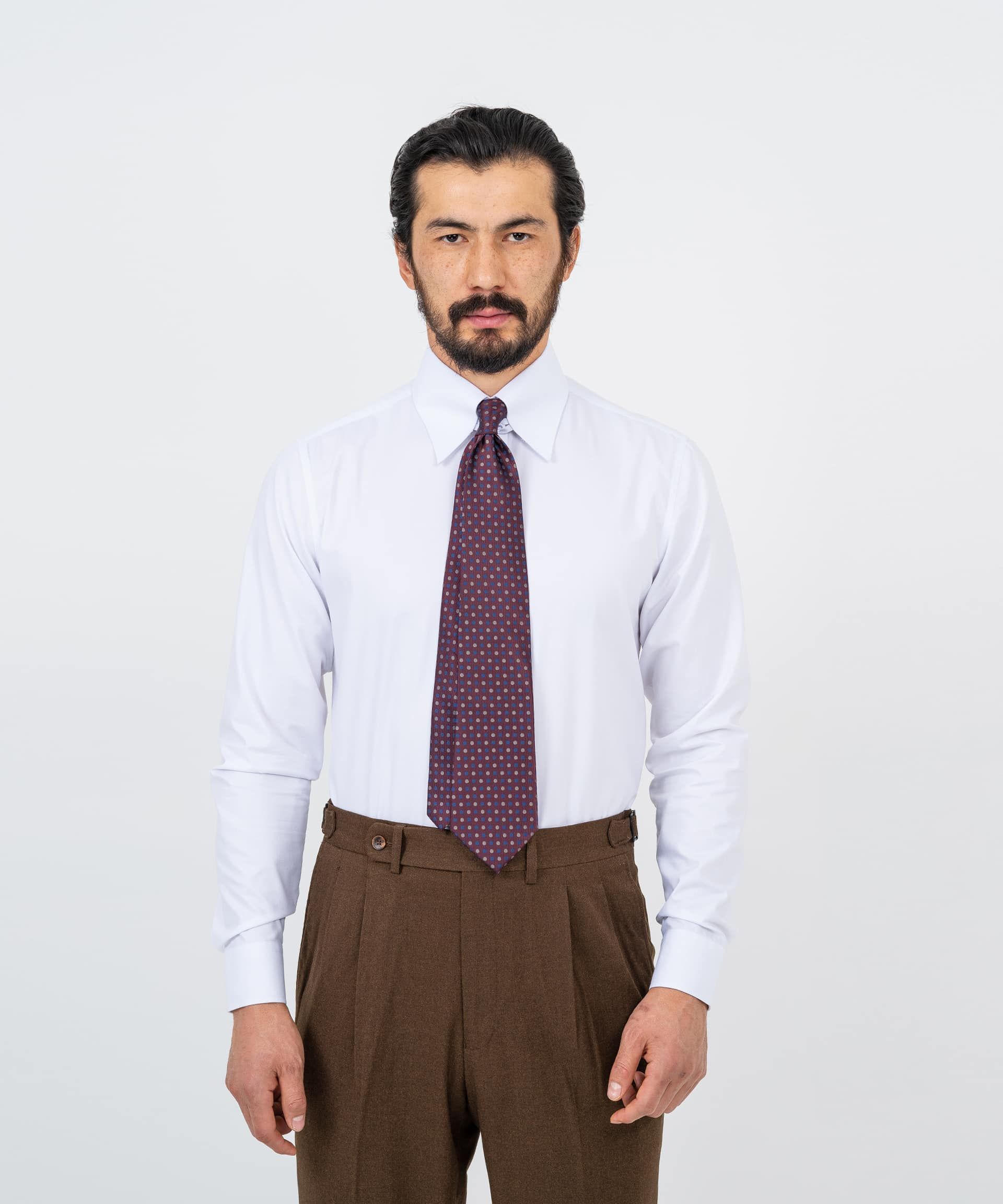 Сорочка белого цвета